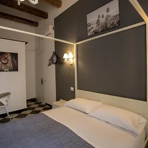Unique Cagliari
